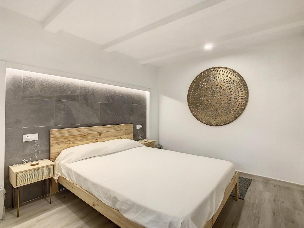 Apartcity Triana Seville Exterior photo