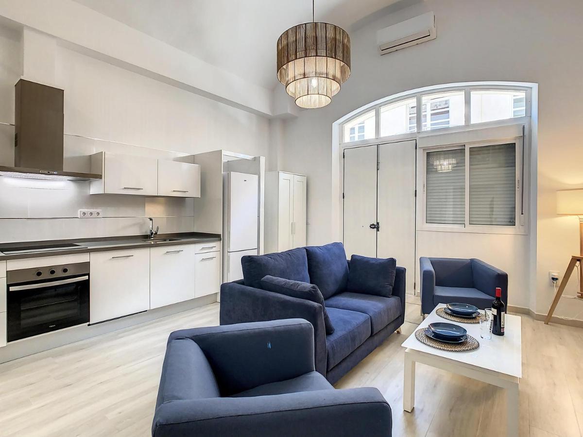 Apartcity Triana Seville Exterior photo