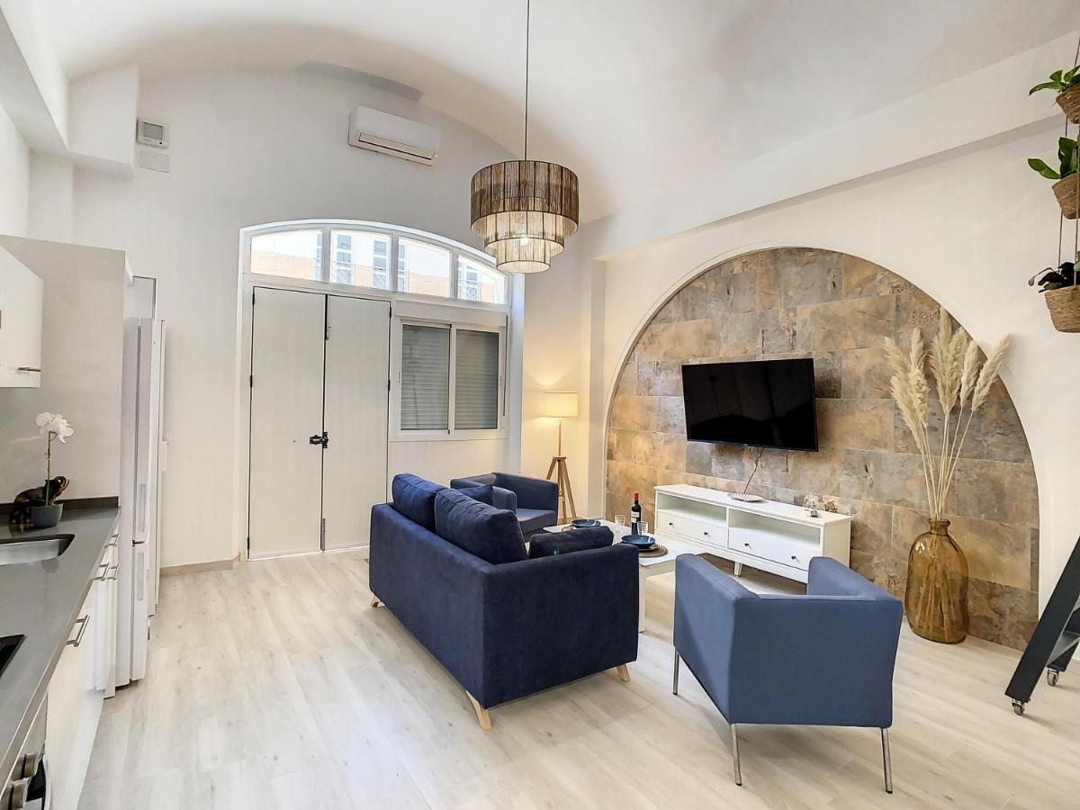 Apartcity Triana Seville Exterior photo
